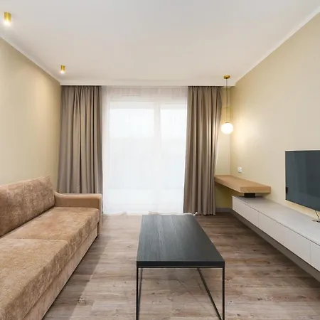Bel Mare Near The With Parking By Renters *
