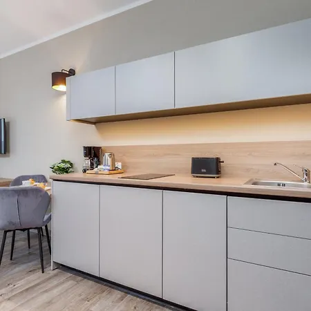 Bel Mare Near The With Parking By Renters *