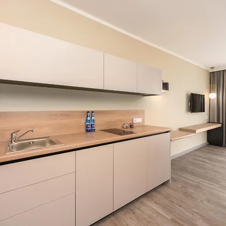 Bel Mare Near The With Parking By Renters Aparthotel *