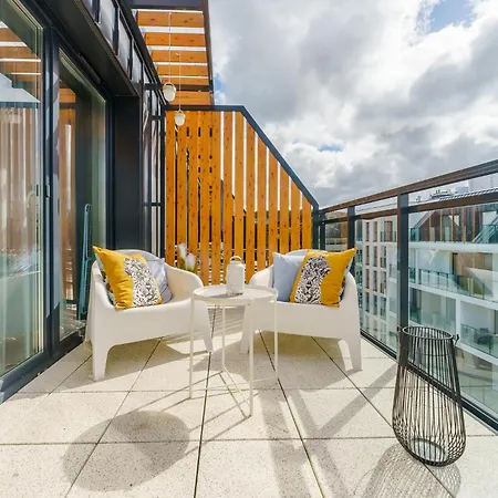 Bel Mare Near The With Parking By Renters Aparthotel Miedzyzdroje